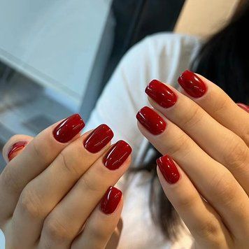 False nails with glue Bananahall C005 Red 24 pcs (A9699)