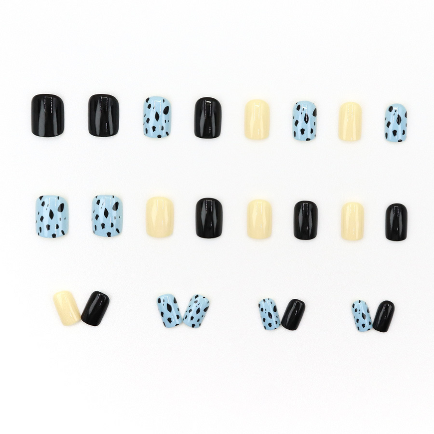False nails with glue A3023 Bananahall With design 24 pieces (A9424)